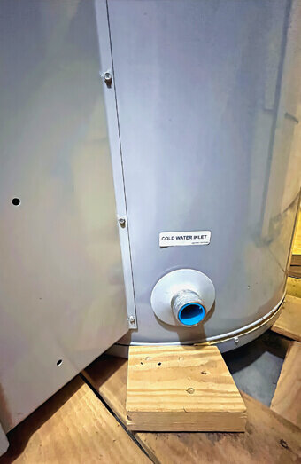 https://guildfordplumber.com.au/uploads/2025/06/hot-water-266575.jpg